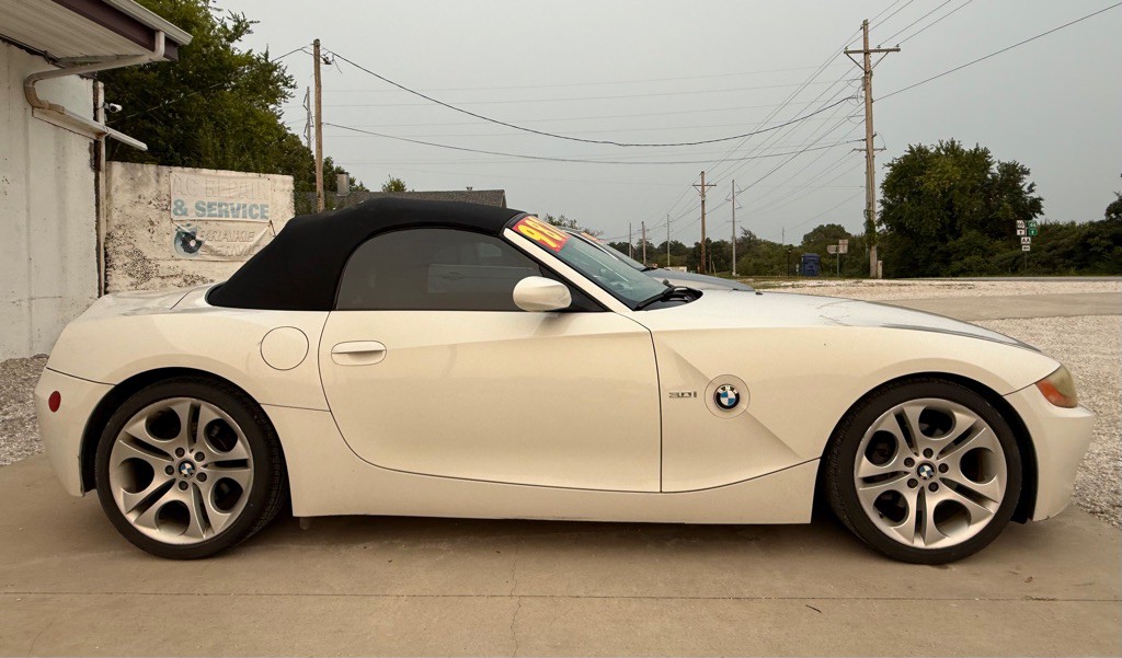 2004 BMW Z4 Image 4