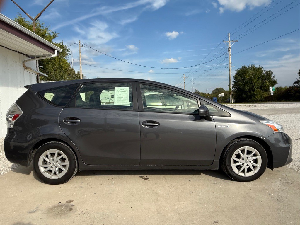 2014 Toyota Prius Image 4