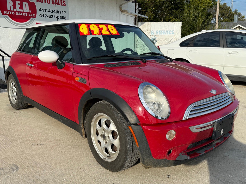 2005 MINI Cooper Image 2
