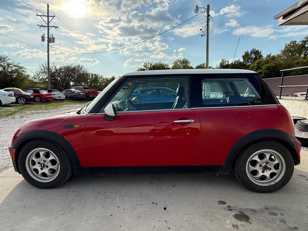 2005 MINI Cooper Image 3