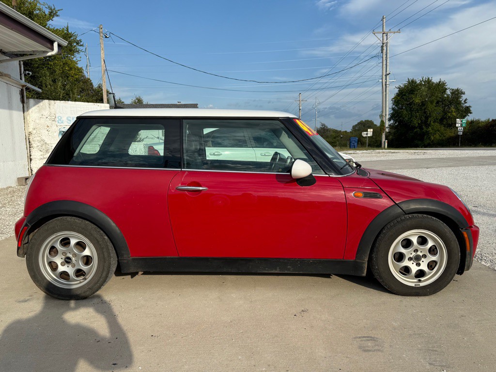 2005 MINI Cooper Image 4