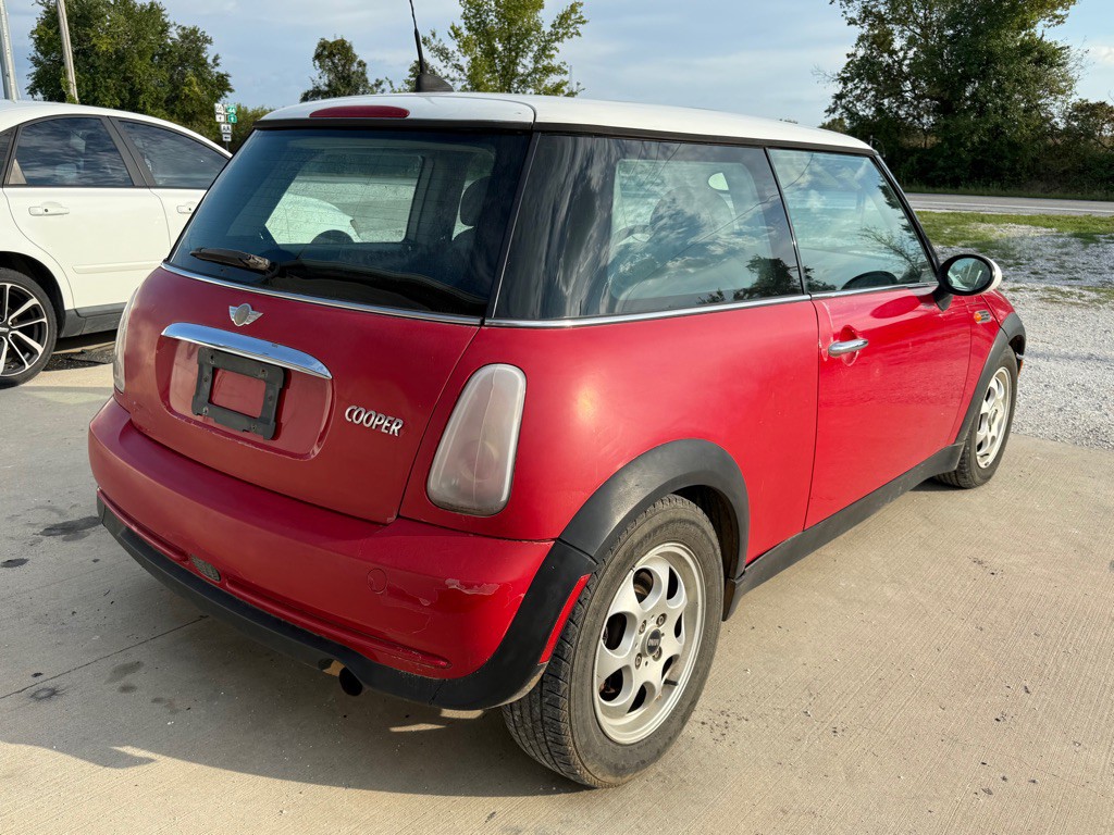 2005 MINI Cooper Image 5