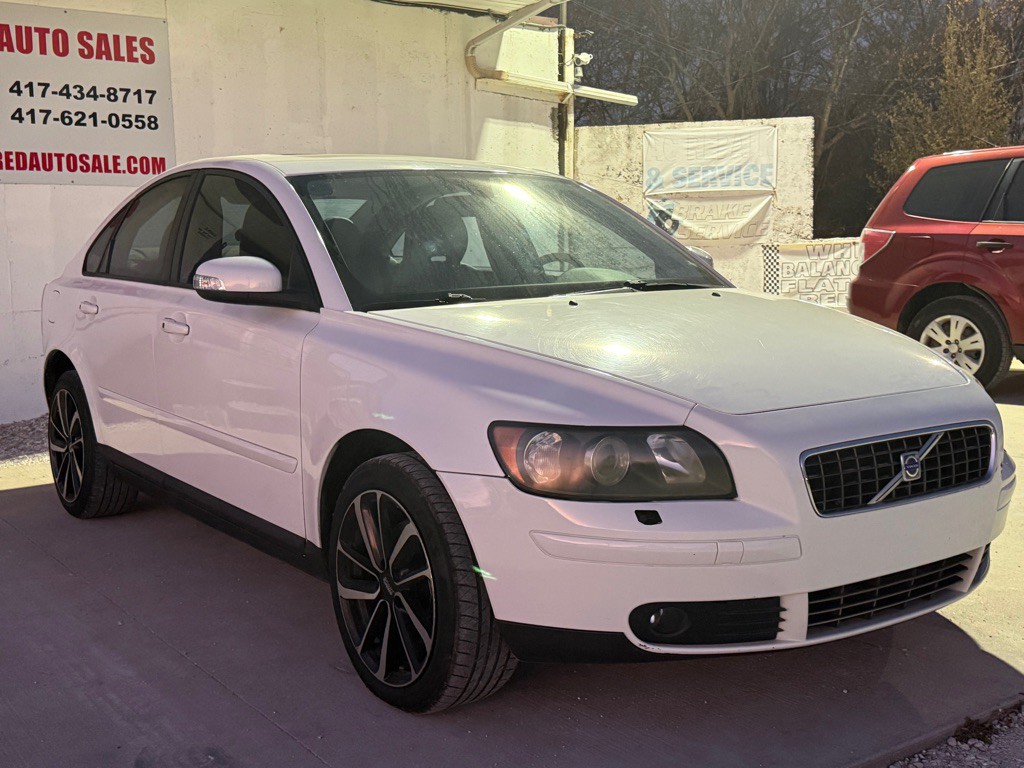 2007 Volvo S40 Image 2