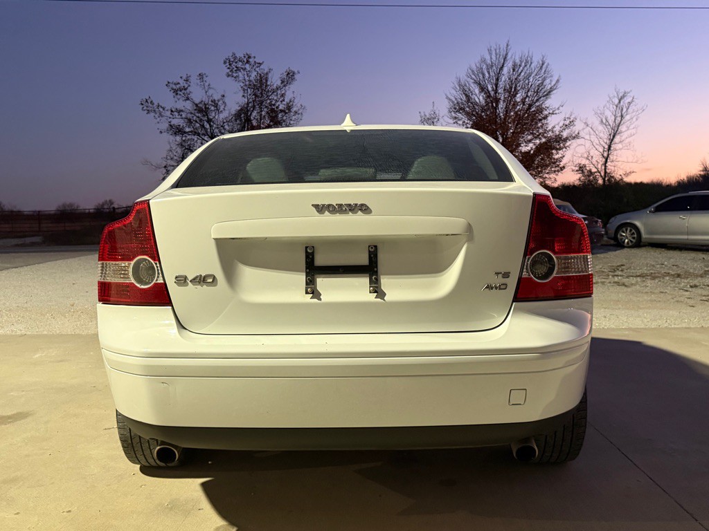 2007 Volvo S40 Image 8