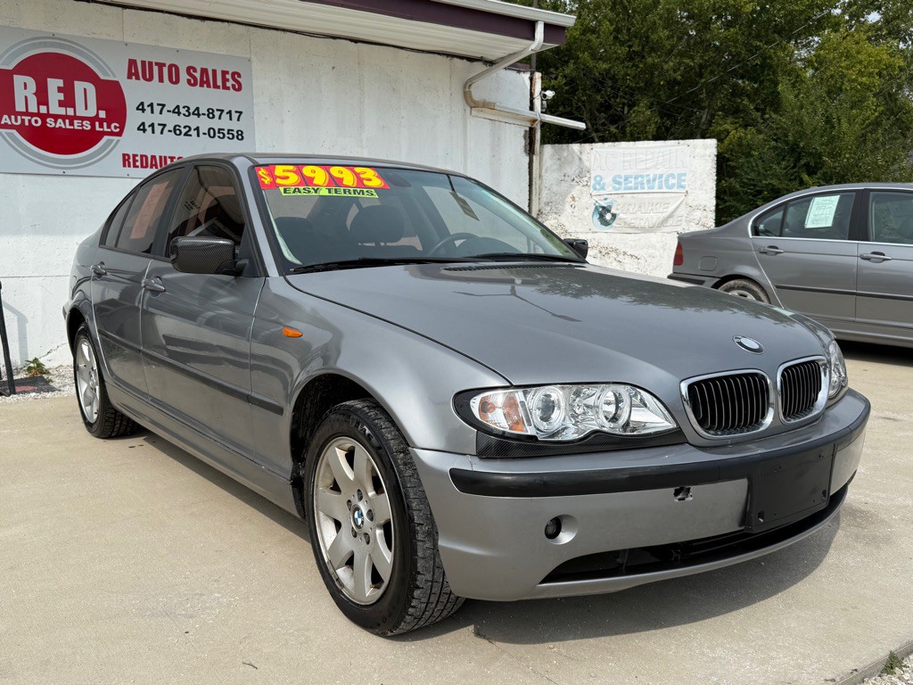 2004 BMW 3 Series Image 3