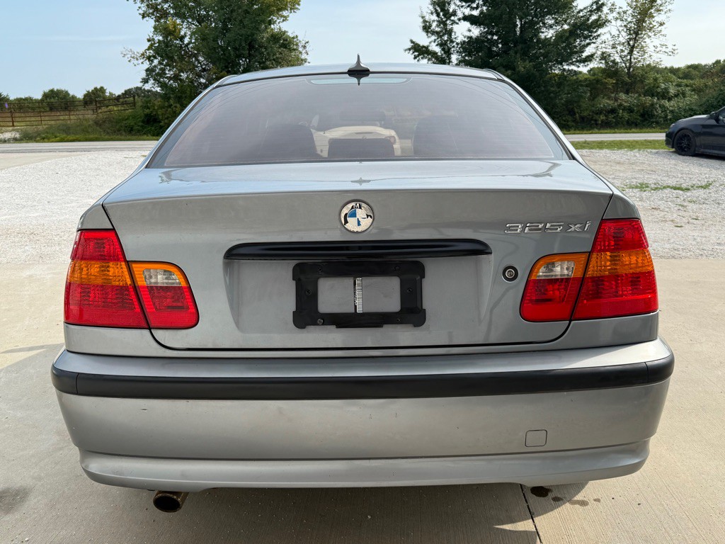 2004 BMW 3 Series Image 6