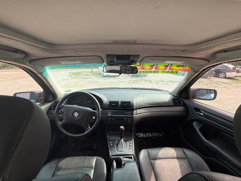 2004 BMW 3 Series Image 12