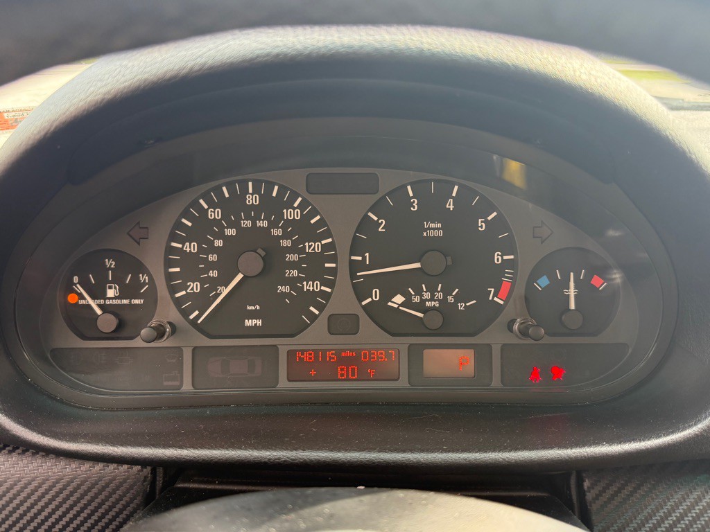 2004 BMW 3 Series Image 14