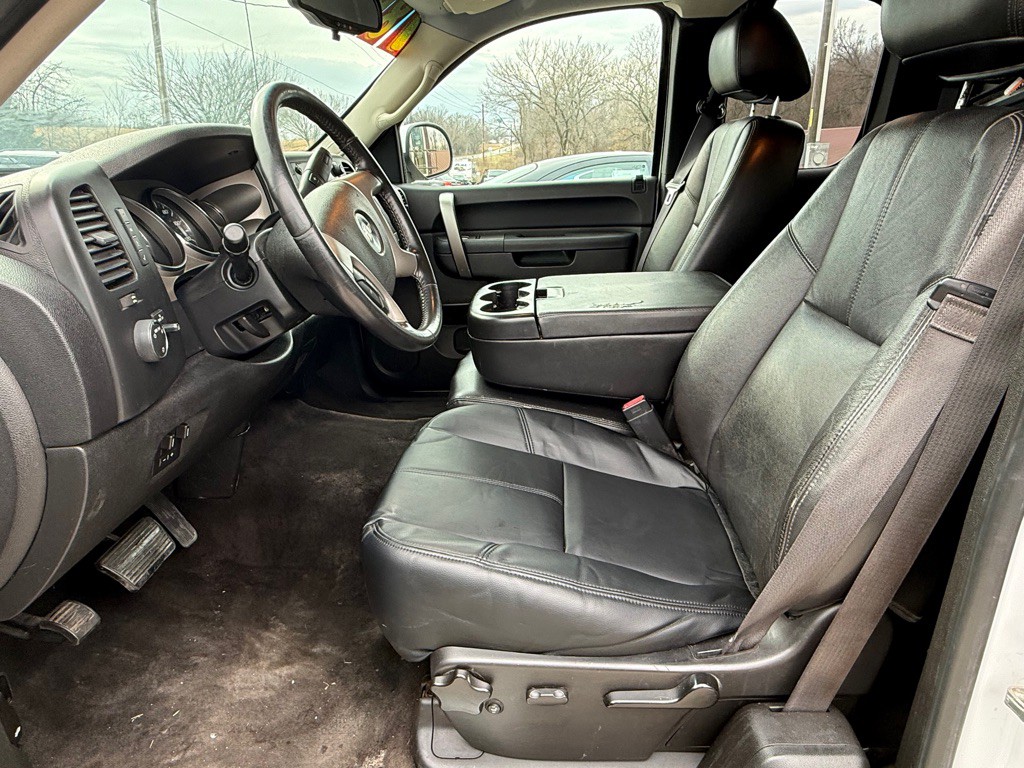 2013 Chevrolet Silverado 1500 Image 9