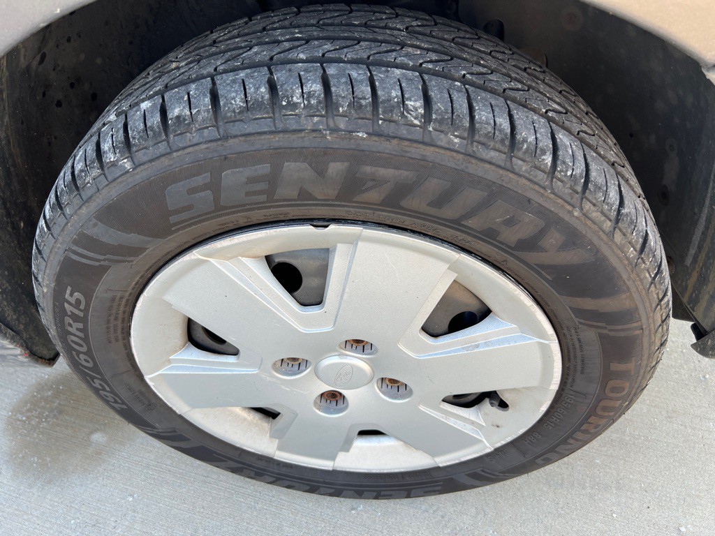 2007 Ford Focus Image 14