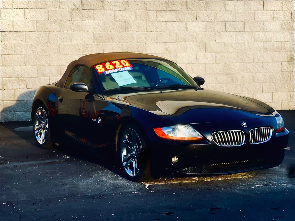 2003 BMW Z4 Image 3
