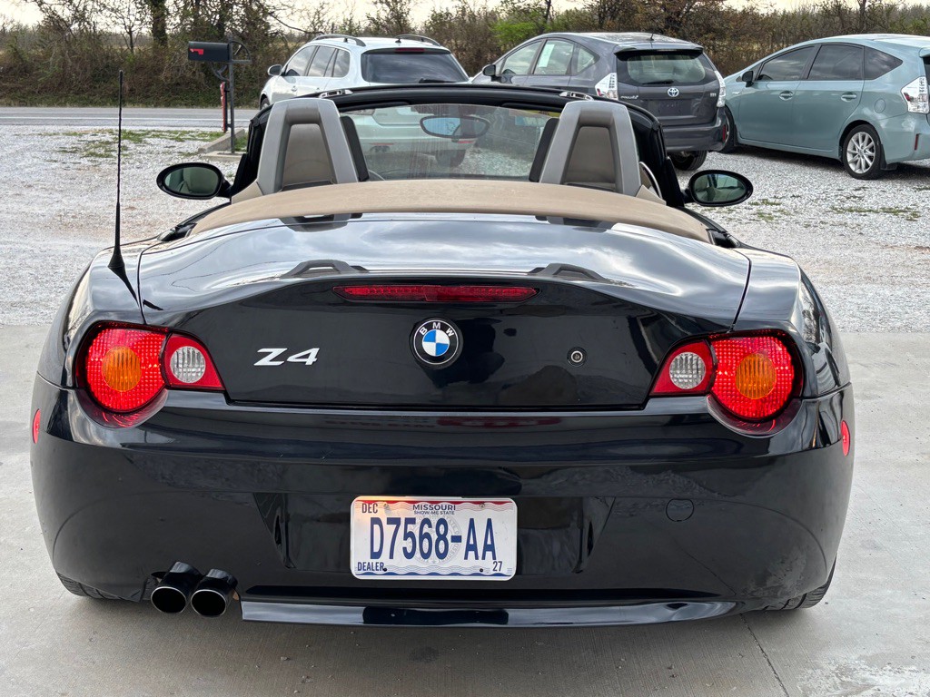 2003 BMW Z4 Image 22