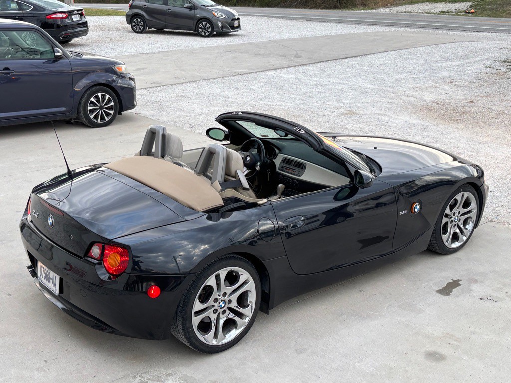 2003 BMW Z4 Image 23