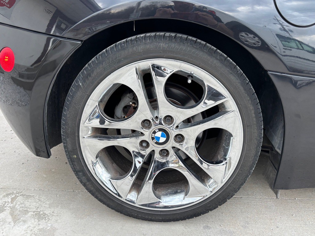 2003 BMW Z4 Image 26