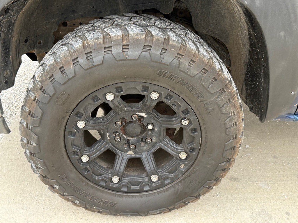 2001 Chevrolet Silverado 1500 Image 9