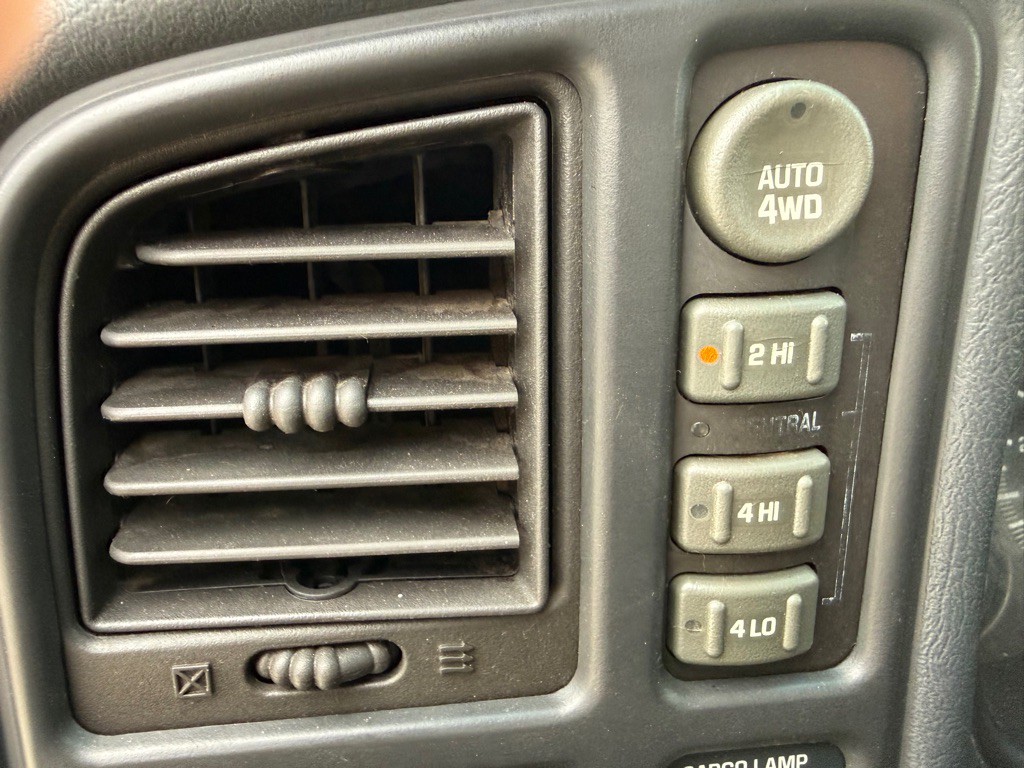 2001 Chevrolet Silverado 1500 Image 15