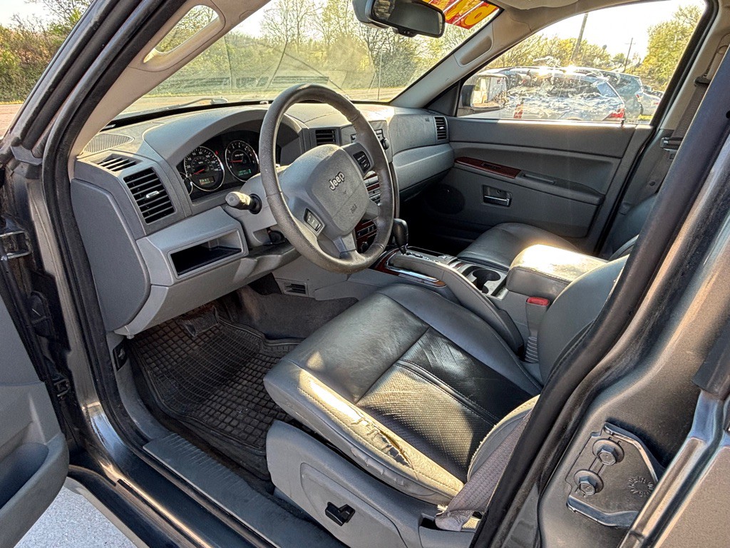 2007 Jeep Grand Cherokee Image 5