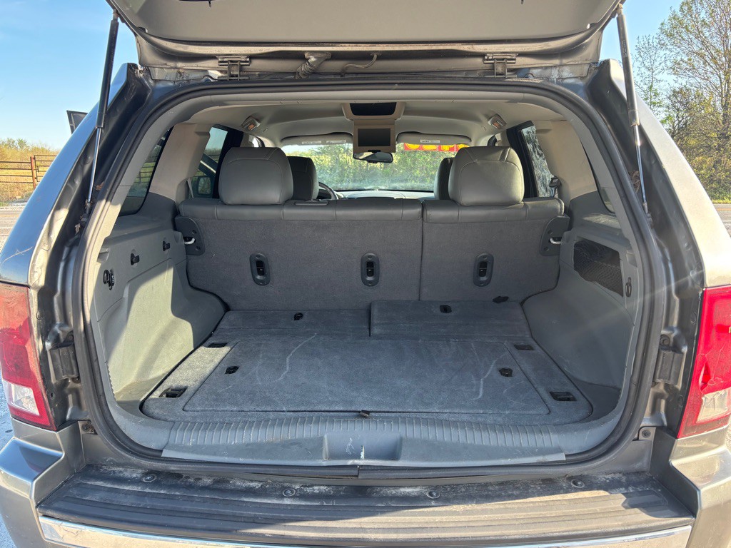 2007 Jeep Grand Cherokee Image 9