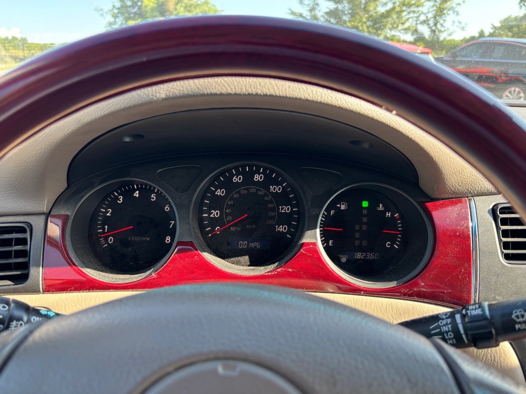 2004 Lexus ES Image 14