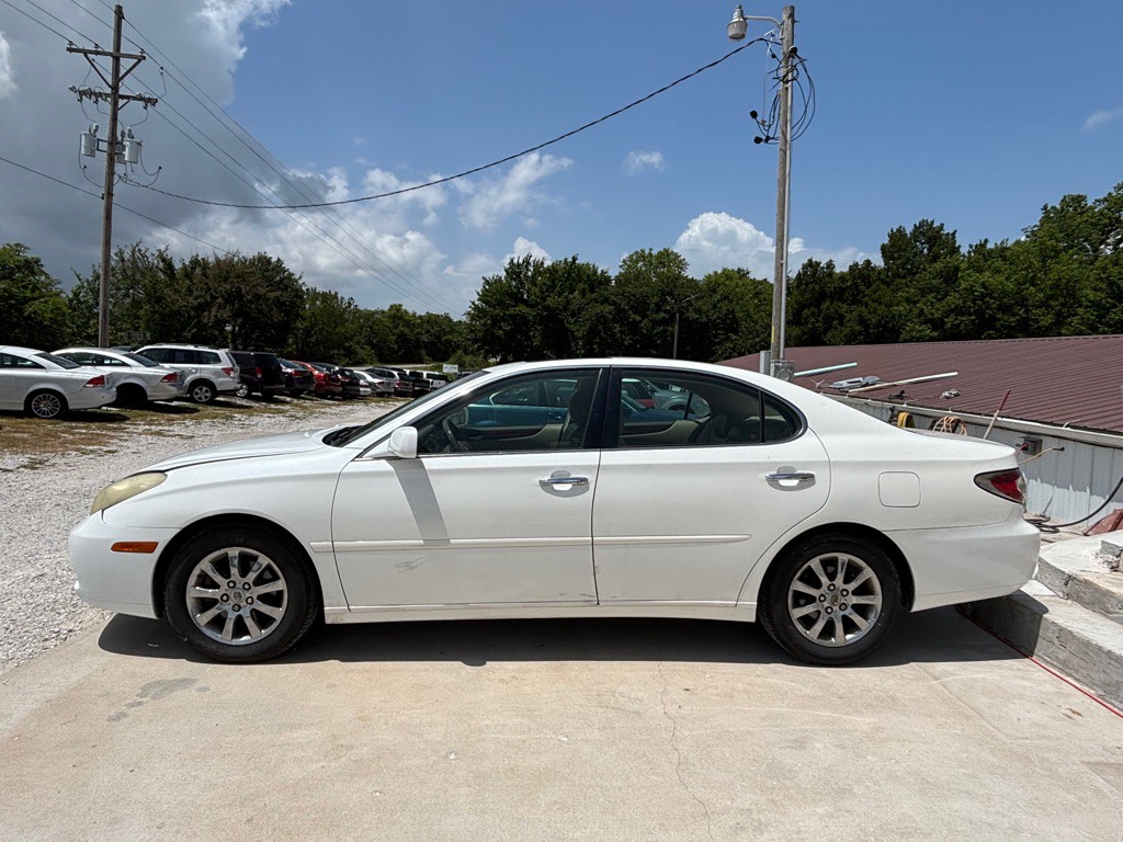 2003 Lexus ES Image 4