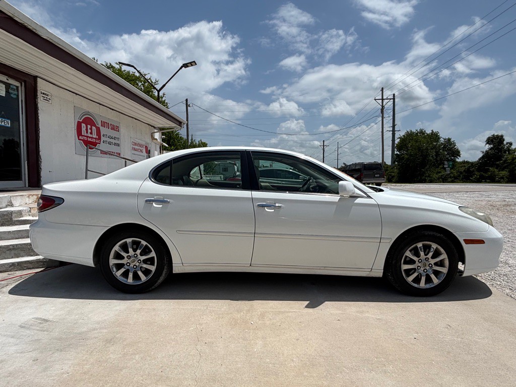 2003 Lexus ES Image 5
