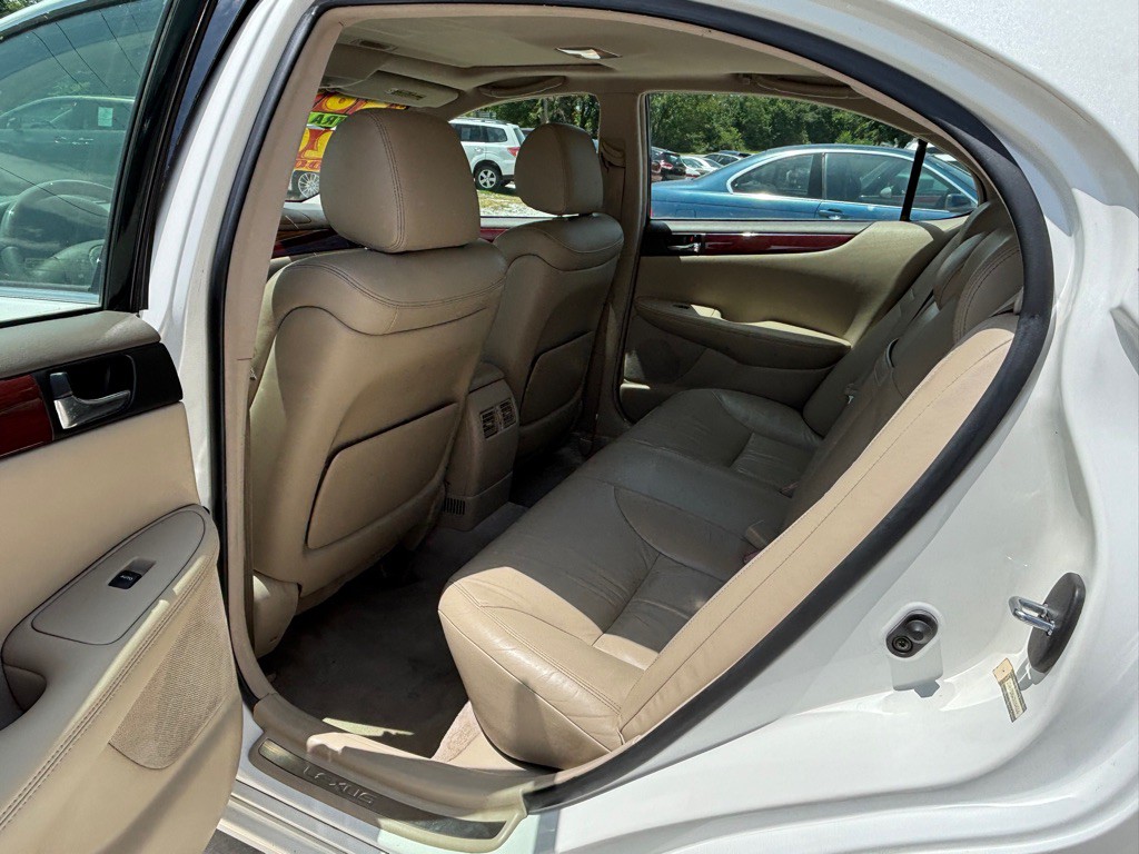 2003 Lexus ES Image 12