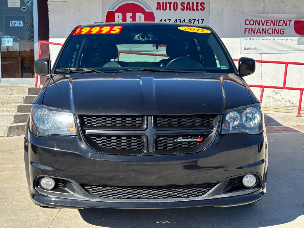 2017 Dodge Grand Caravan Image 2
