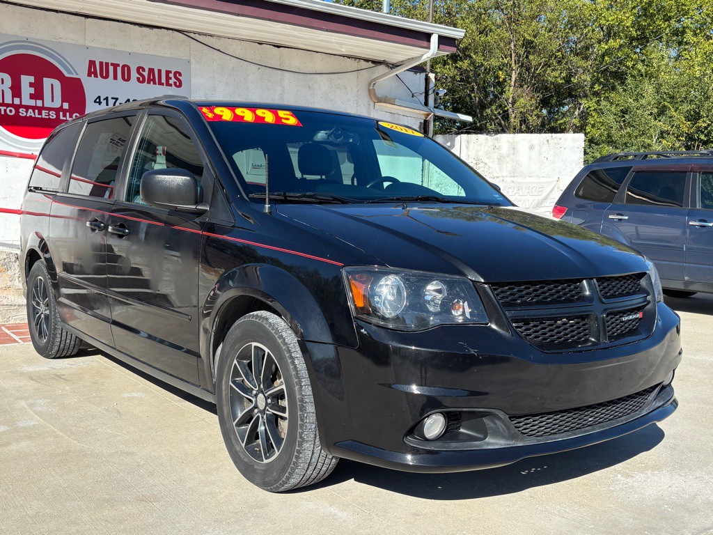 2017 Dodge Grand Caravan Image 3
