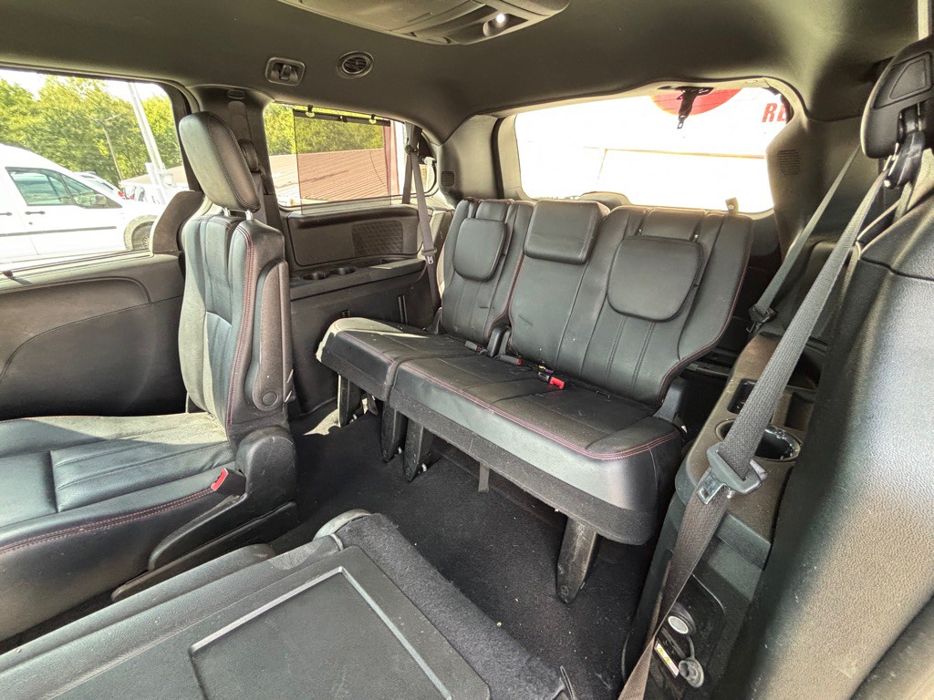2017 Dodge Grand Caravan Image 13
