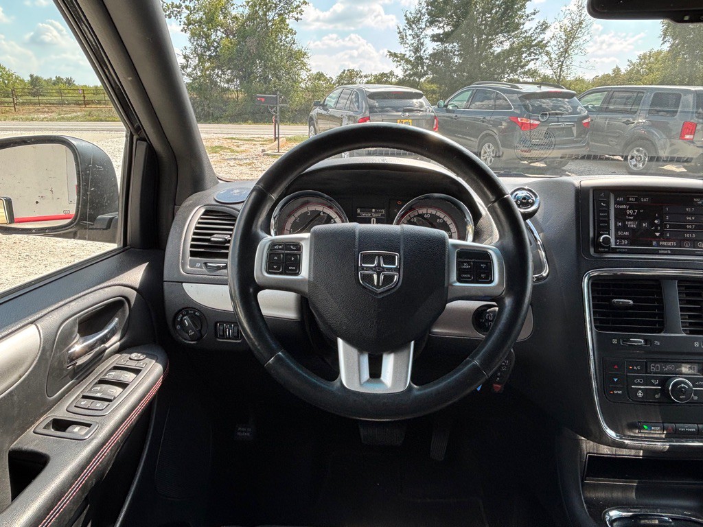 2017 Dodge Grand Caravan Image 16