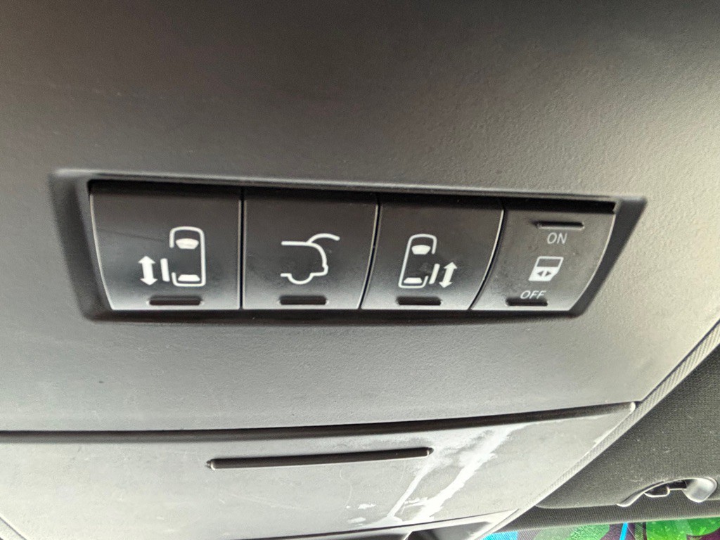 2017 Dodge Grand Caravan Image 22