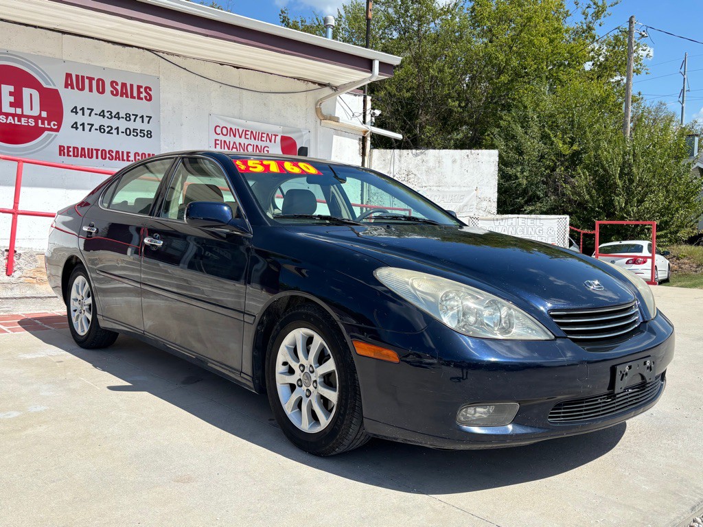 2002 Lexus ES Image 2
