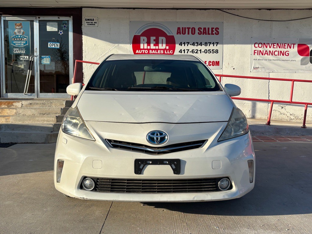 2013 Toyota Prius Image 3