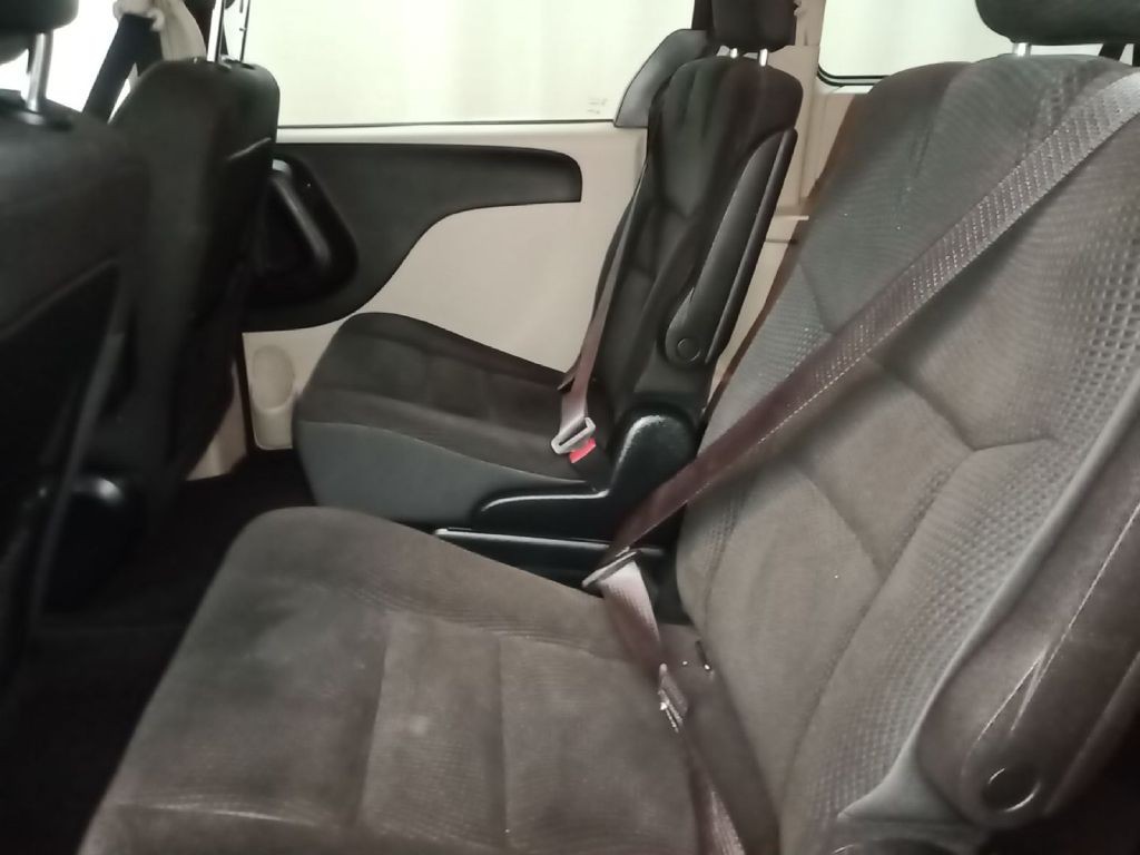 2018 Dodge Grand Caravan Image 8