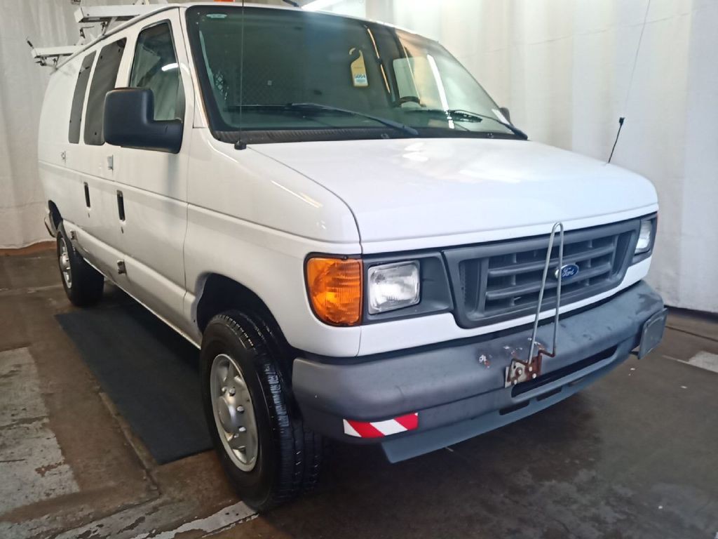 2007 Ford Econoline Image 5