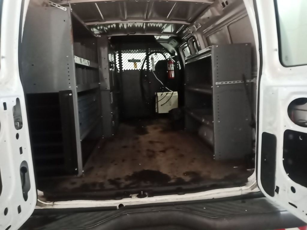 2007 Ford Econoline Image 10