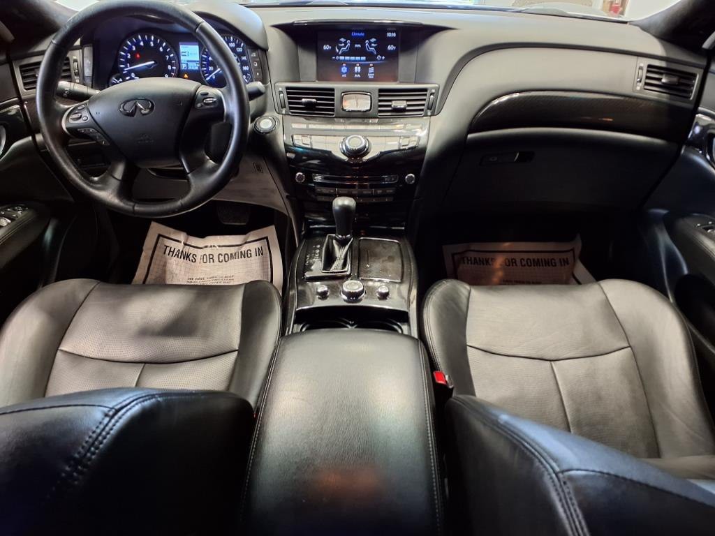 2018 INFINITI Q70 Image 12