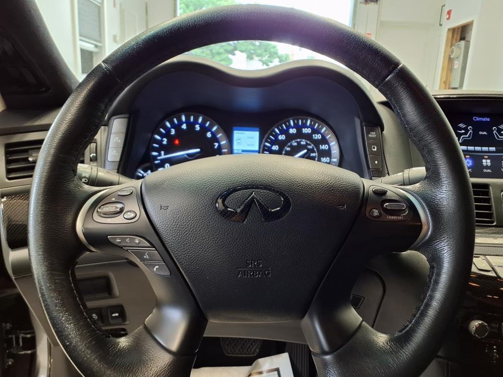 2018 INFINITI Q70 Image 23