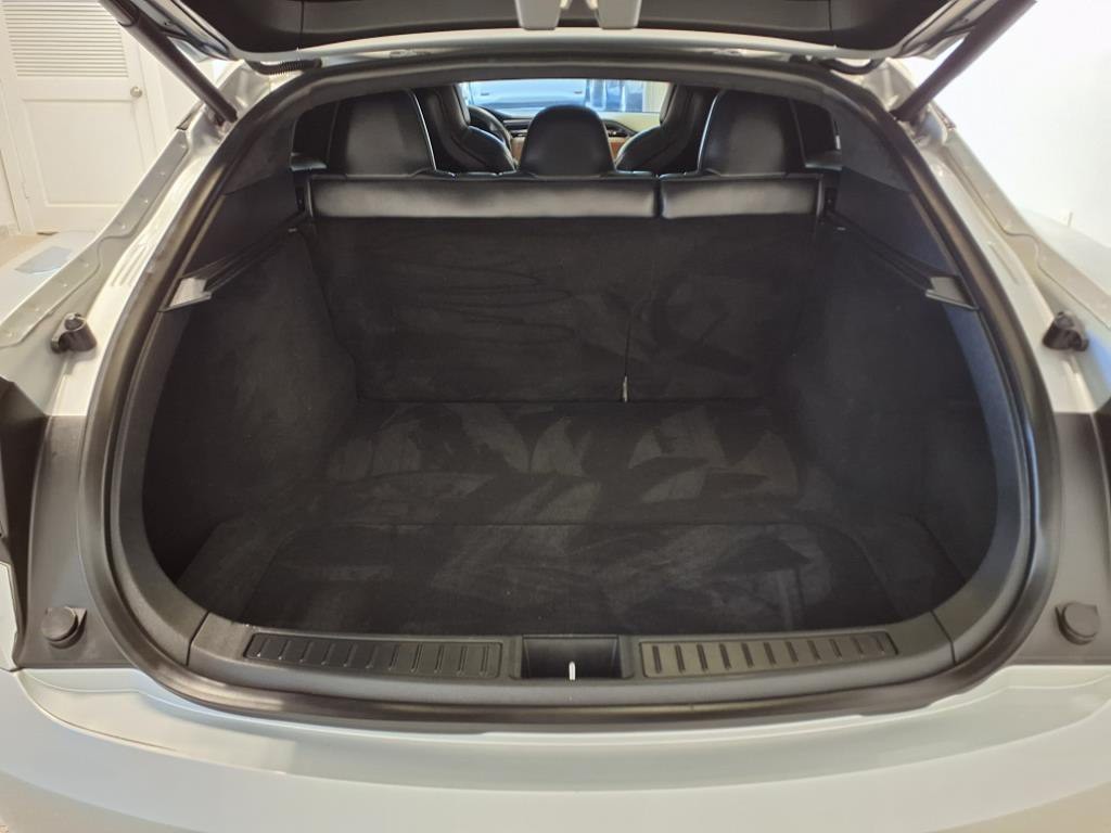 2017 Tesla Model S Image 7