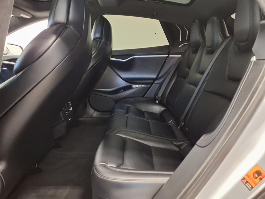 2017 Tesla Model S Image 9