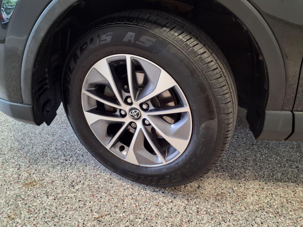 2016 Toyota Rav4 Image 7