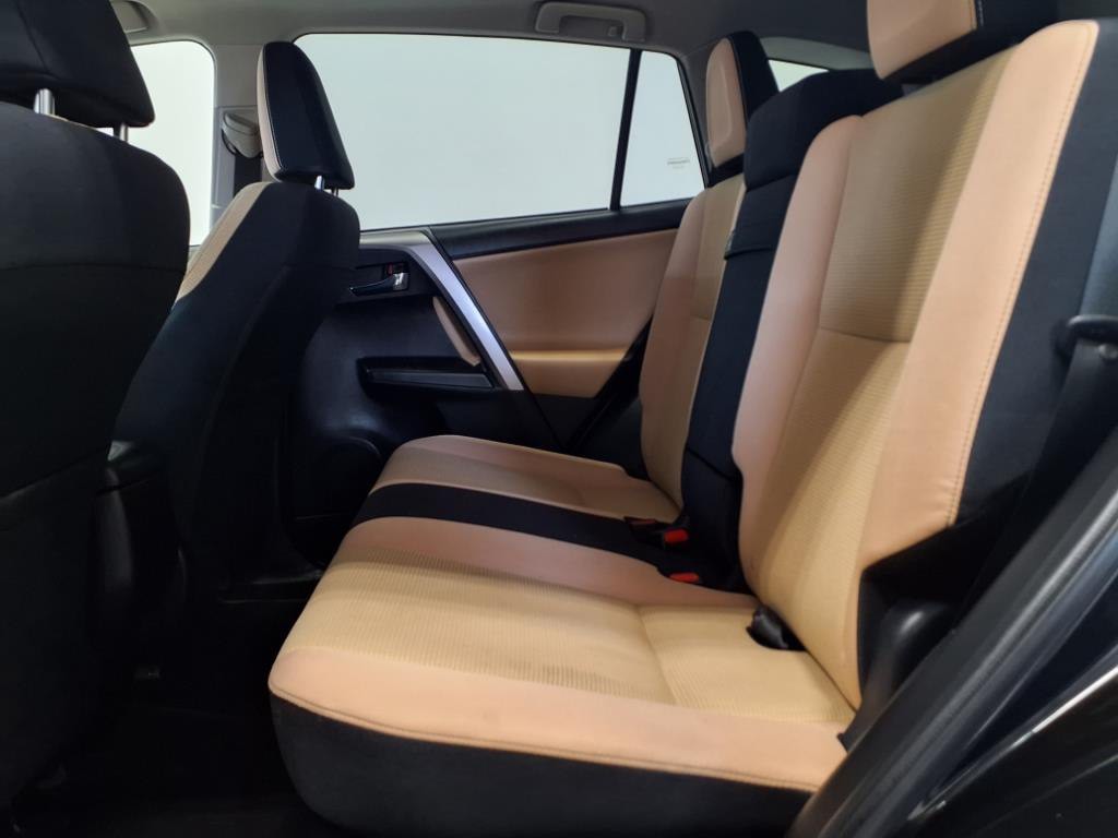 2016 Toyota Rav4 Image 11