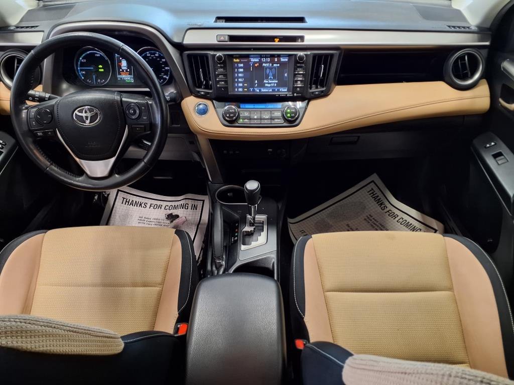 2016 Toyota Rav4 Image 12