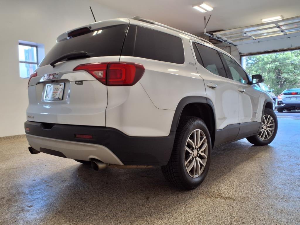 2019 GMC Acadia Image 3
