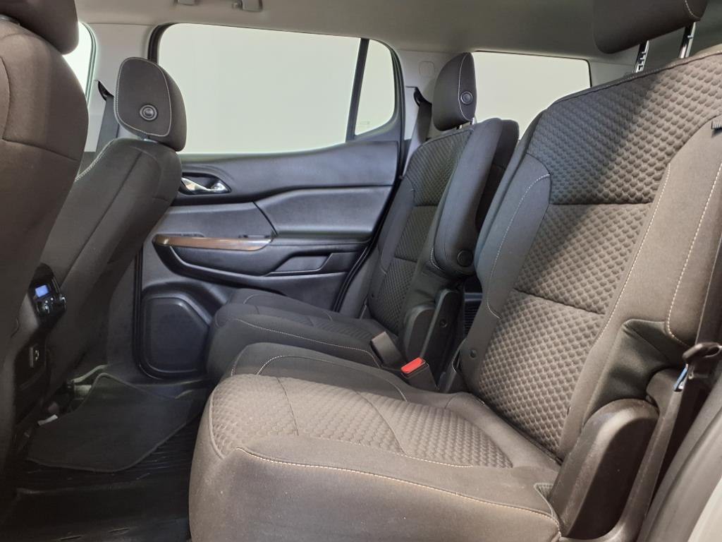 2019 GMC Acadia Image 9