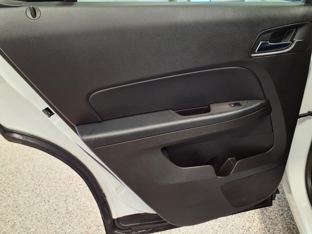 2015 Chevrolet Equinox Image 9