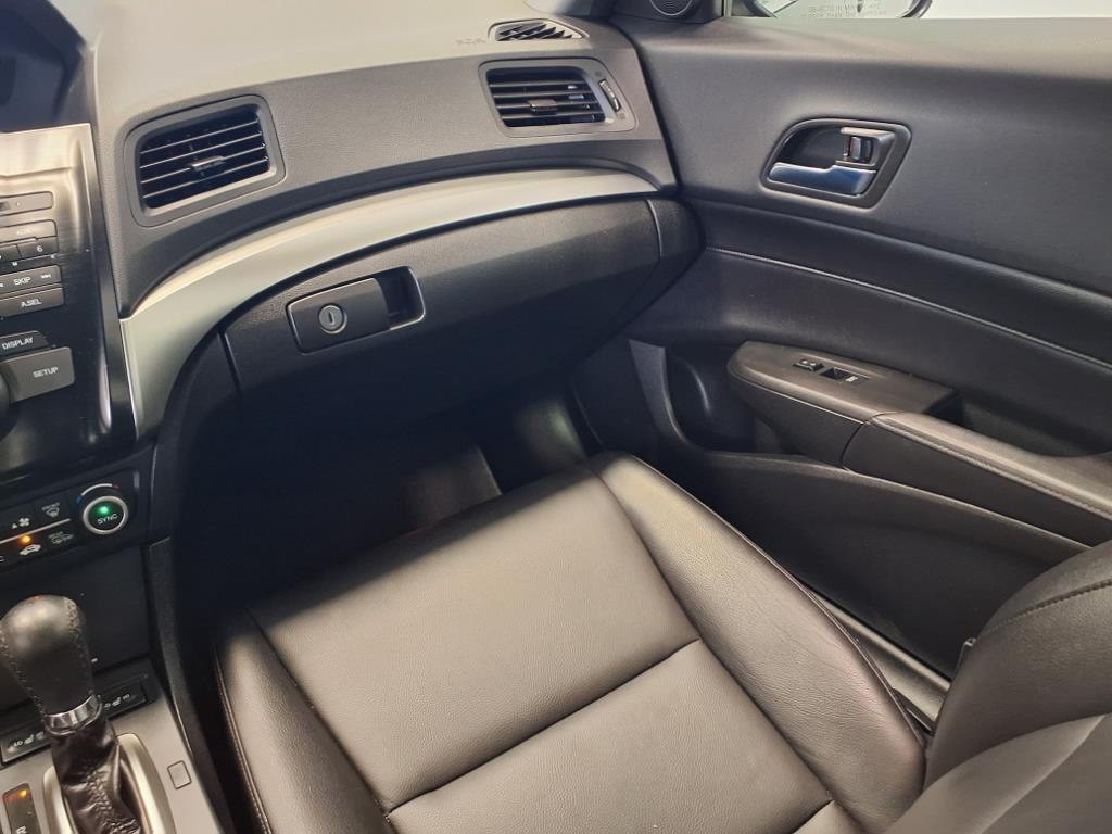 2018 Acura ILX Image 11