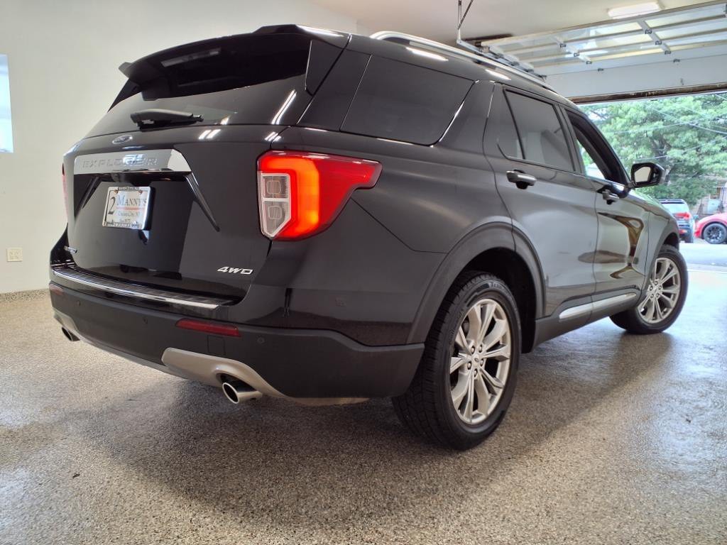 2021 Ford Explorer Image 4