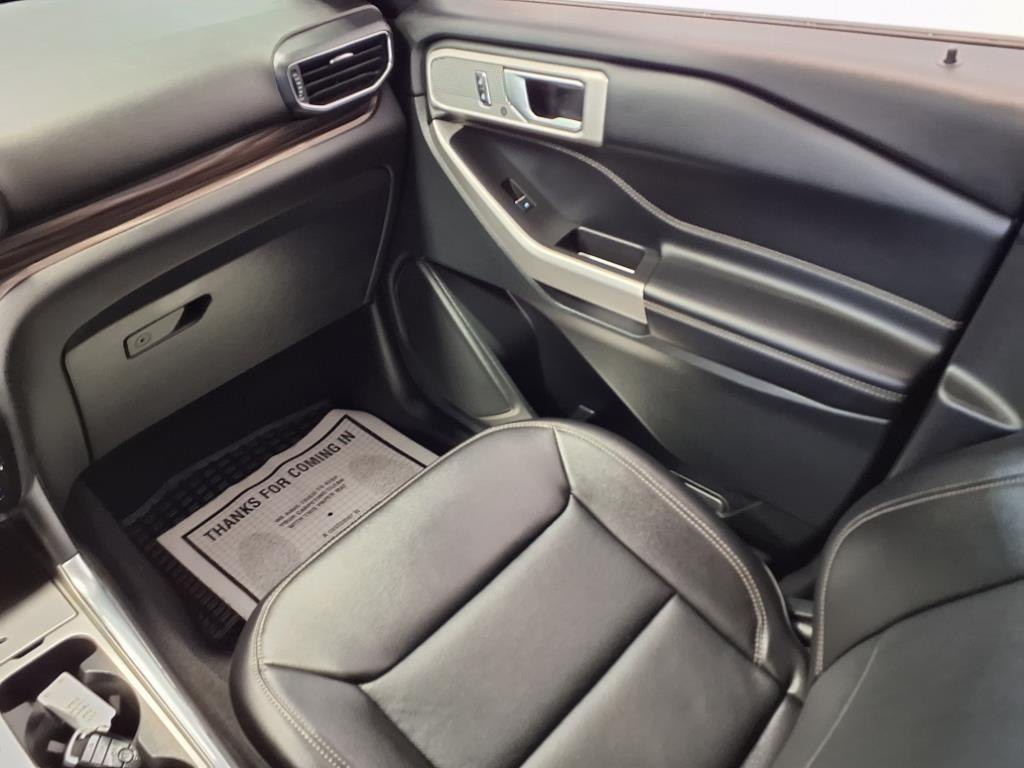 2021 Ford Explorer Image 13