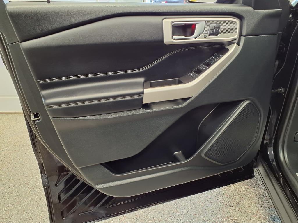 2021 Ford Explorer Image 14